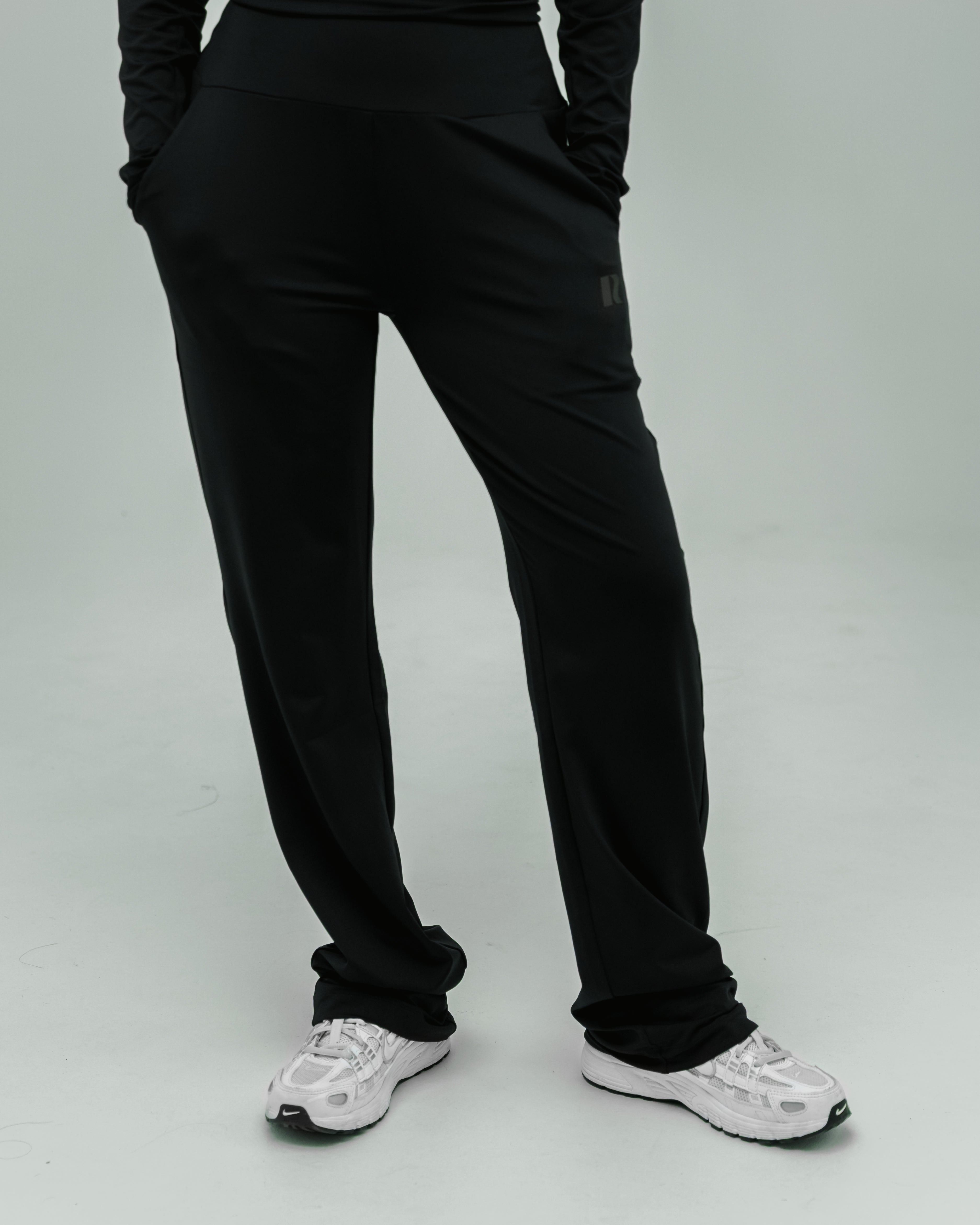 ORIGIN TRAINING PANTS